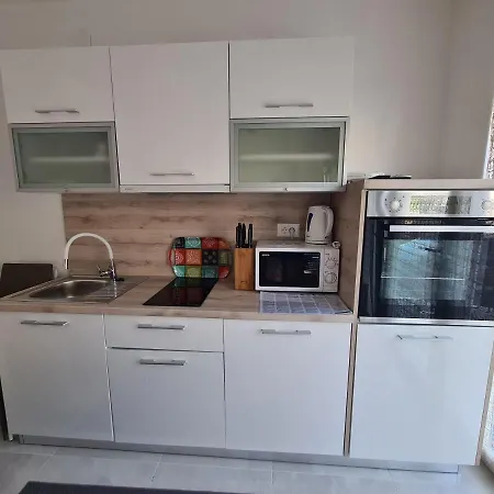 Elizabeta Apartment