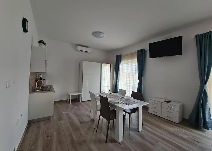 Elizabeta Apartment Dramalj