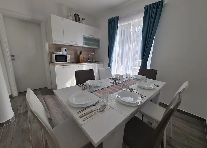Elizabeta Apartment *
